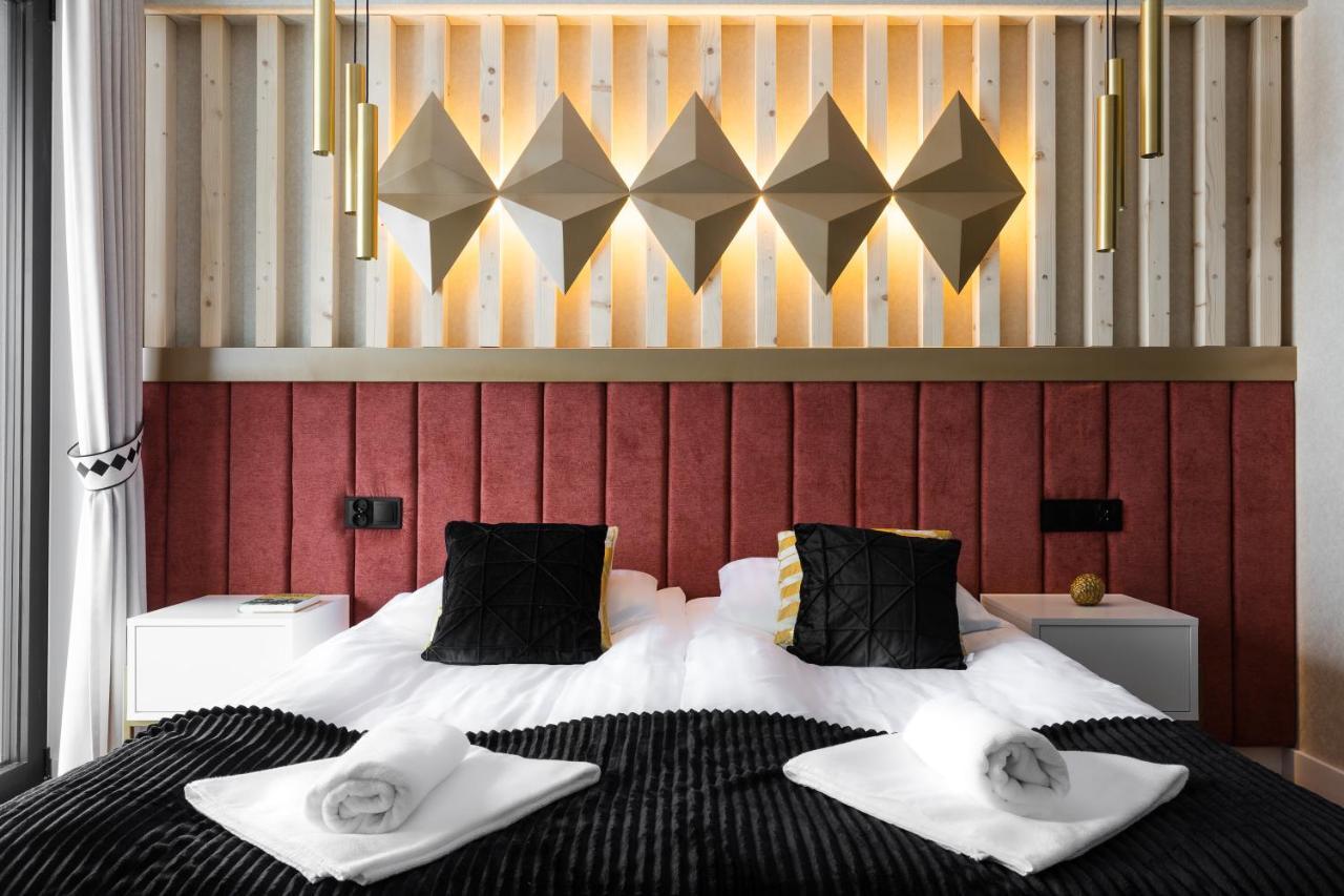 Aparthotel Goralski Resort Spa Bialka Tatrzanska Bagian luar foto