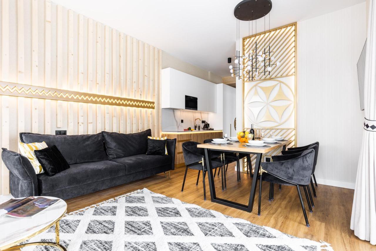 Aparthotel Goralski Resort Spa Bialka Tatrzanska Bagian luar foto