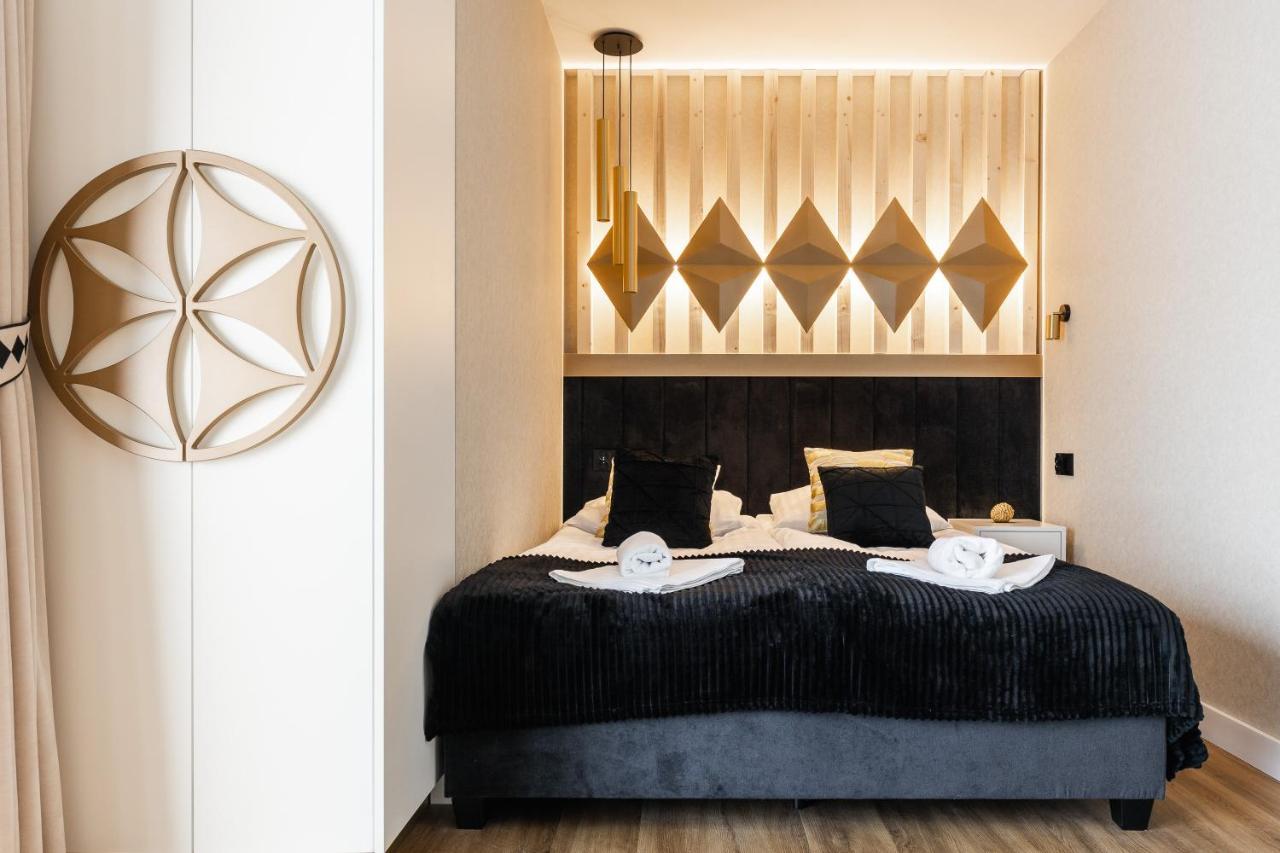Aparthotel Goralski Resort Spa Bialka Tatrzanska Bagian luar foto