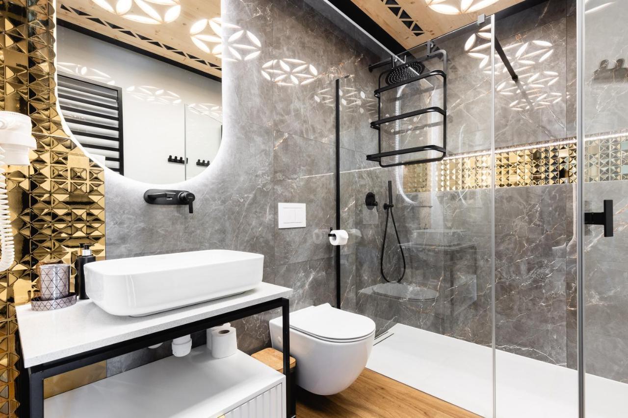 Aparthotel Goralski Resort Spa Bialka Tatrzanska Bagian luar foto